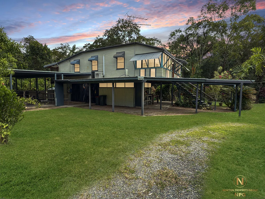 Tully Heads 3બેડરૂમ Your Secluded 3-Acre Retreat Near Tully Heads Beaches