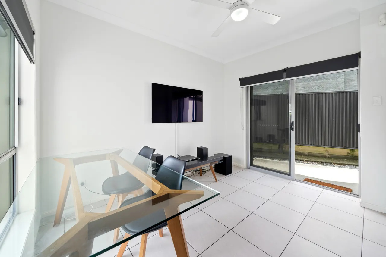 UNIT 5 9 SHETLAND ST, MORNINGSIDE QLD 4170, 0 Kuwarto, 0 Banyo, Townhouse