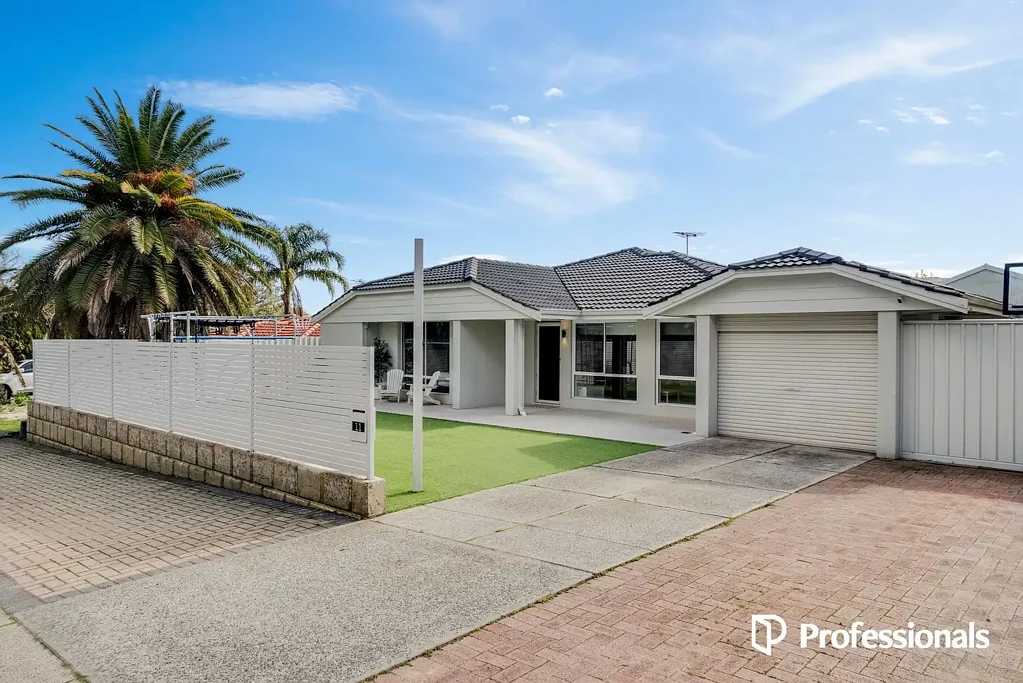 Marangaroo 5 Bedroom PRIVATE PARADISE AWAITS! GUIDE HIGH $1,100s