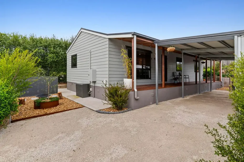 Colac 3 Bedroom COMFORTABLE, LOW-MAINTENANCE LIVING