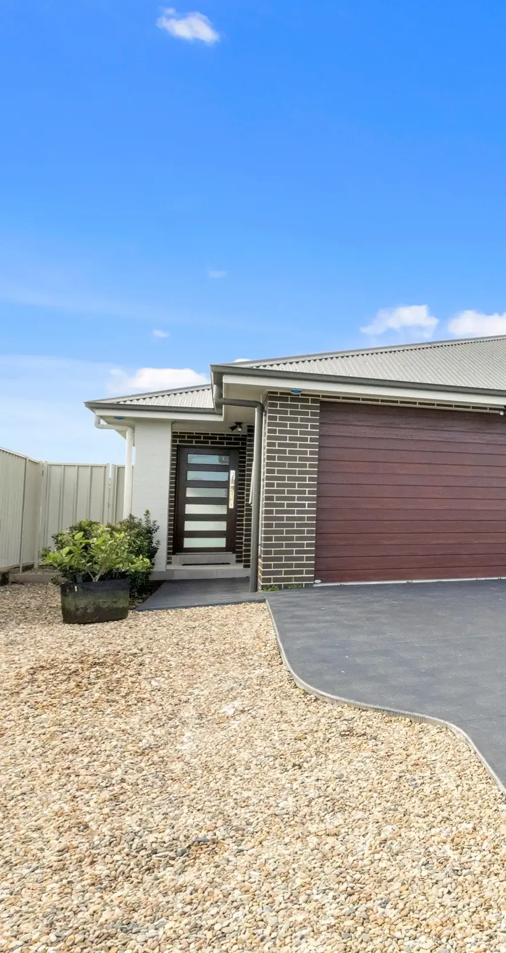 Brand new 2 bedroom granny flat