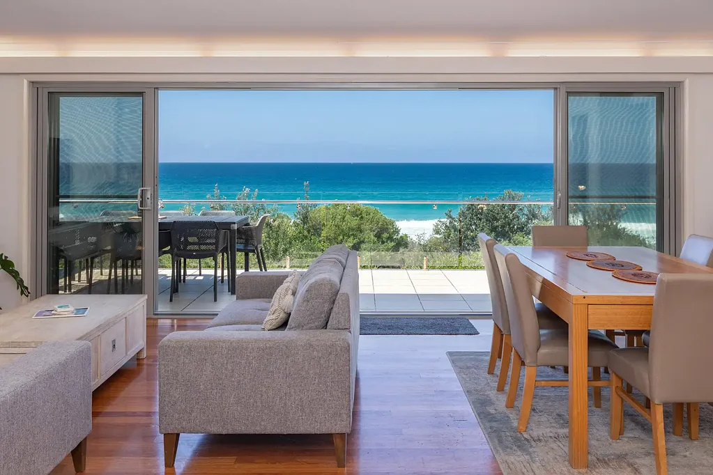 Blueys Beach 7ห้องนอน Blueys Bliss- 2 Modern Apartments