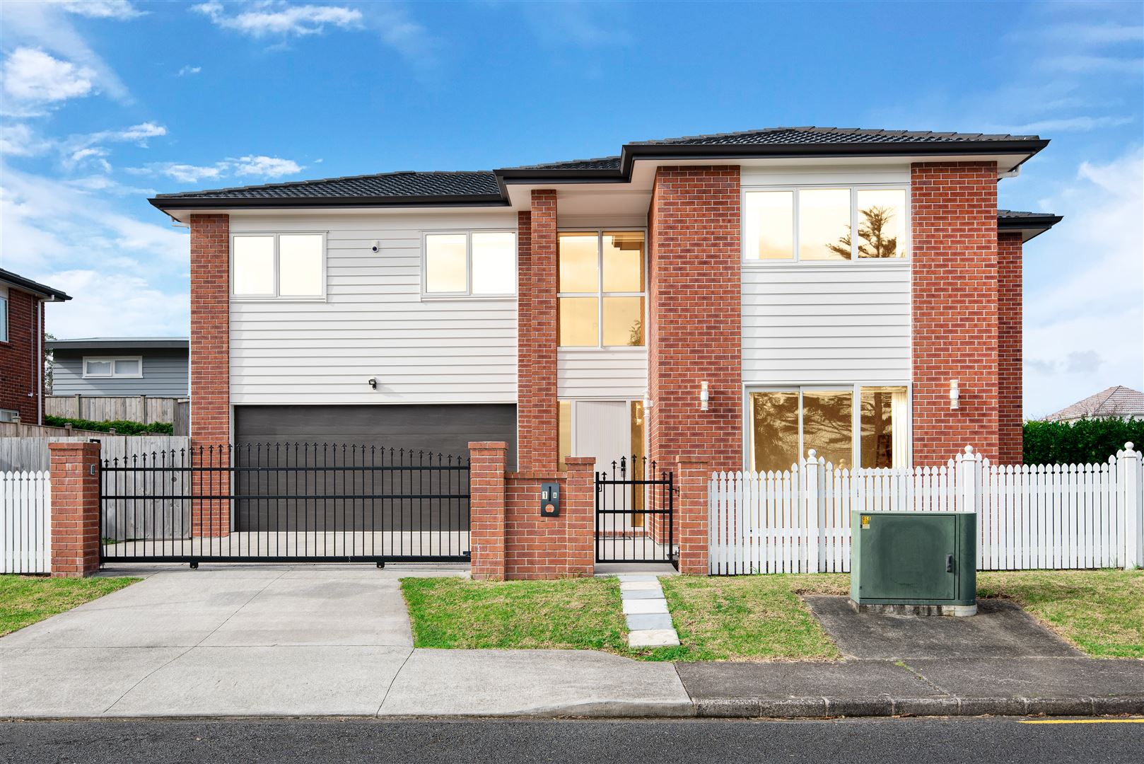 Residential  Mixed Housing Urban Zone