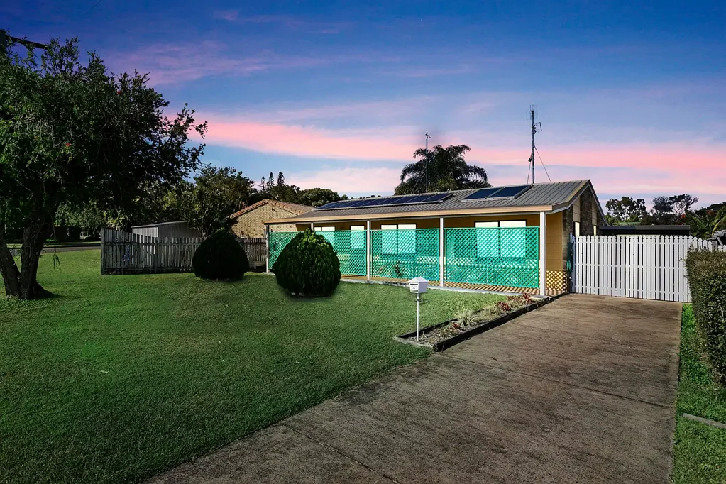 4 Rachael Street, Point Vernon, QLD 4655