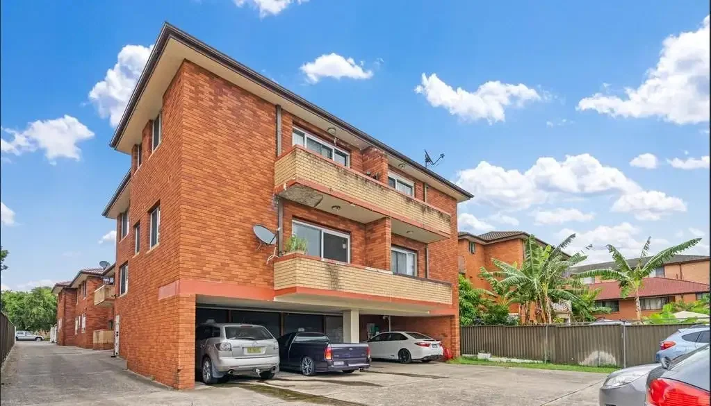 Neat and Tidy 2 Bedroom Unit