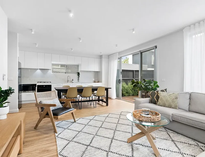 4/42 Francis Street, Dromana, VIC 3936, 4房, 2浴, 城市屋