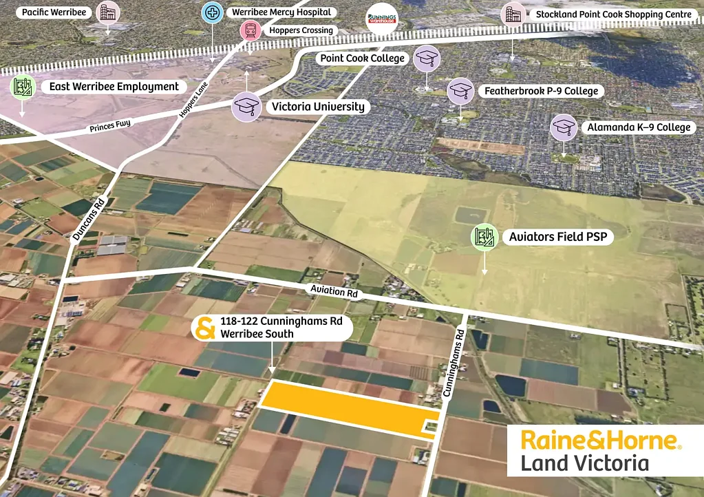 Werribee South 4બેડરૂમ Big Acreage with 2 Existing Houses next to POINT COOK