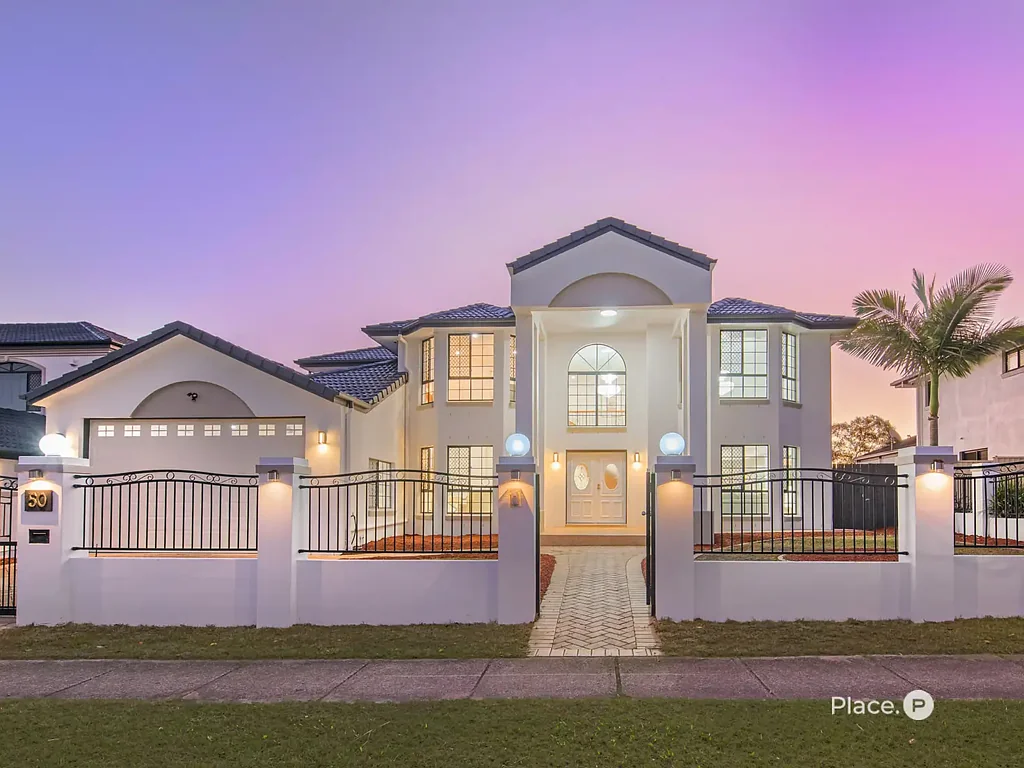 Stretton 6 Bedroom Elegant Feng Shui-oriented family home in coveted enclave