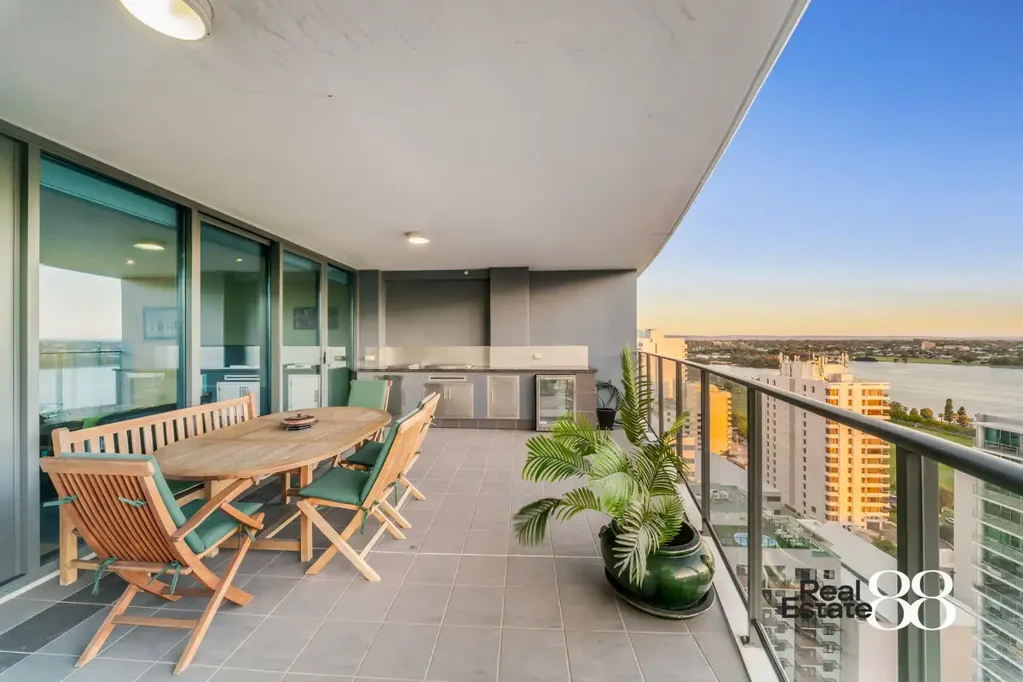 East Perth 3房  Ready to Live, Ready to Entertain, Ready to Enjoy