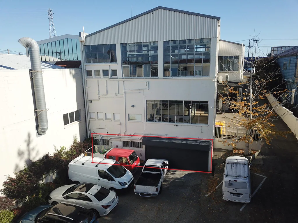 Takapuna Ideal Storage lockup - Barrys Point Road