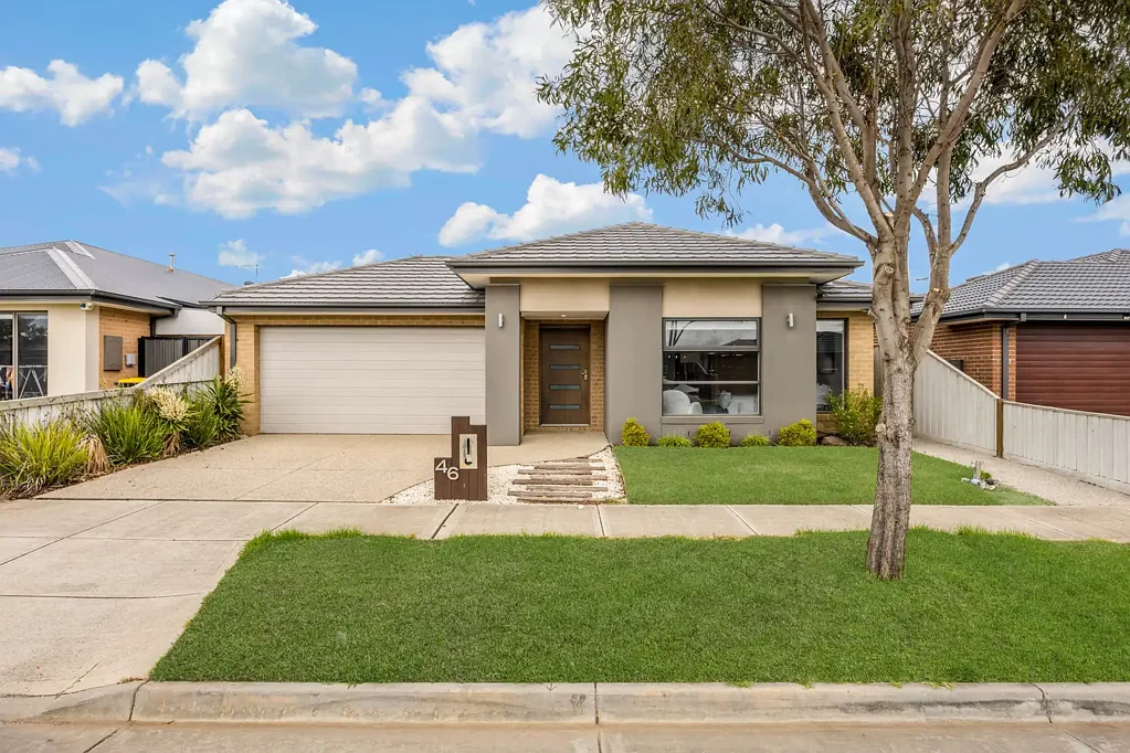 Diggers Rest 4ਬੈੱਡਰੂਮ Light-Filled Family Ease with Low-Upkeep Appeal