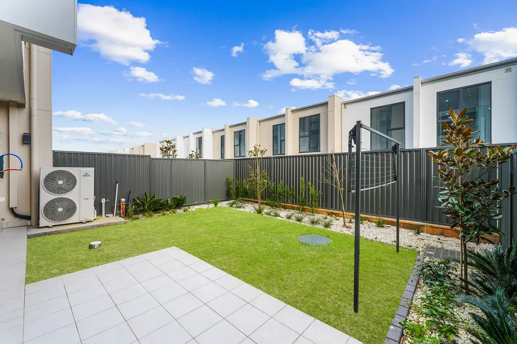 Box Hill 4غرفة نوم READY TO MOVE IN & READY TO INSPECT NOW ( 4&5 BED + RUMPUS )