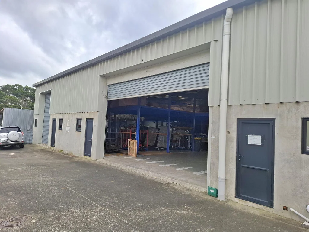 Henderson Industrial warehouse - West Auckland
