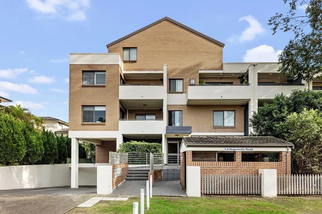 Renovated Ground Floor Apartment Offering Modern Living