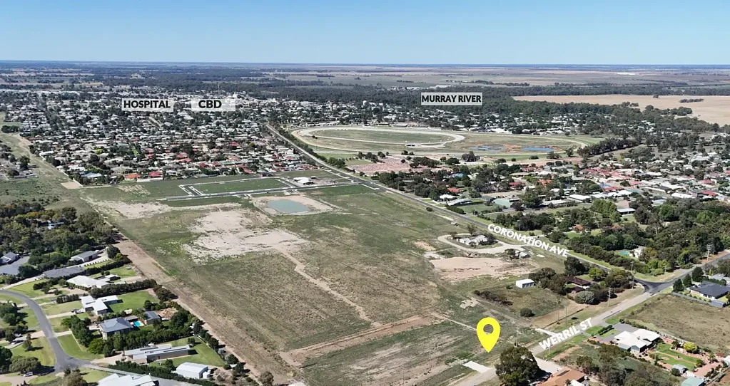Swan Hill Spacious 1/2 Acre in Prestigious Heirloom Estate