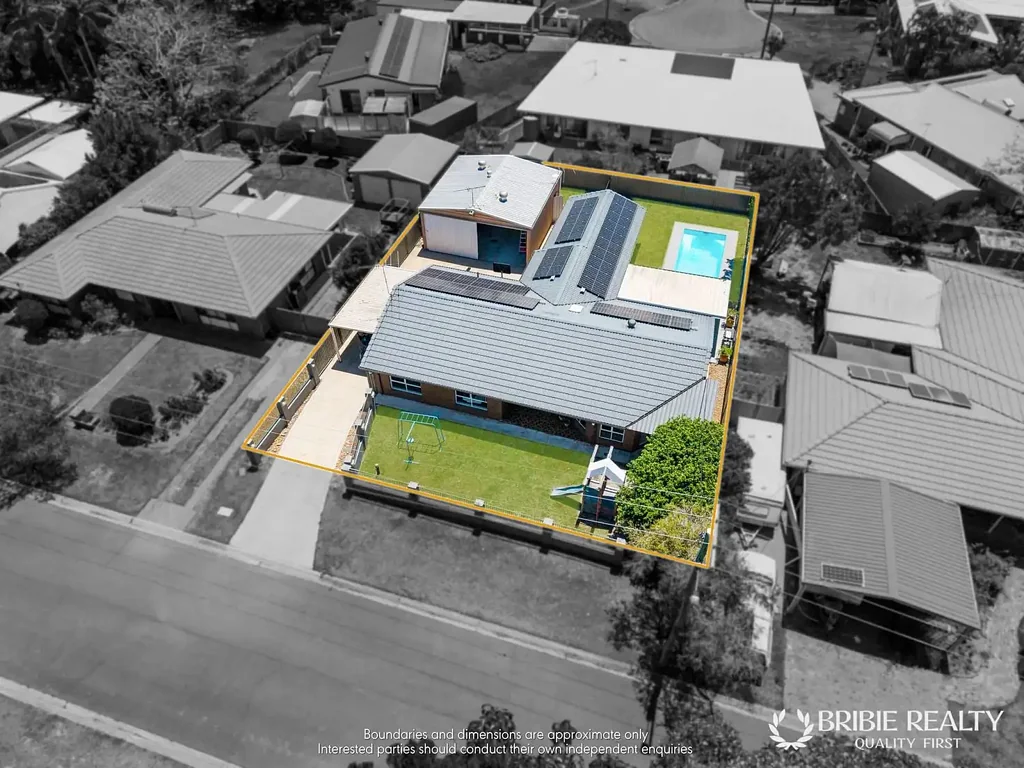 Bongaree 4Moenga Private King Master Retreat + Pool + Shed