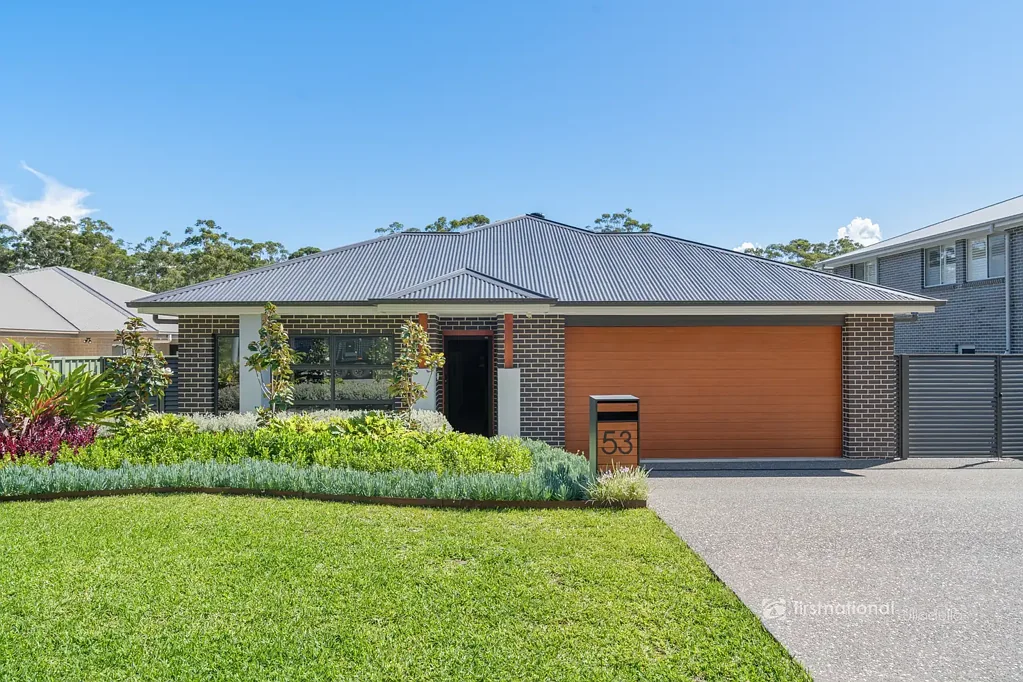 53 Carinya Crescent, Narrawallee, NSW 2539