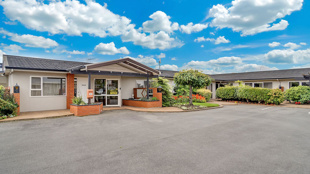 402 Main North Road, Redwood, Christchurch, 0 chambres, 0 salles de bain, Hotels Motels Lodges B&B