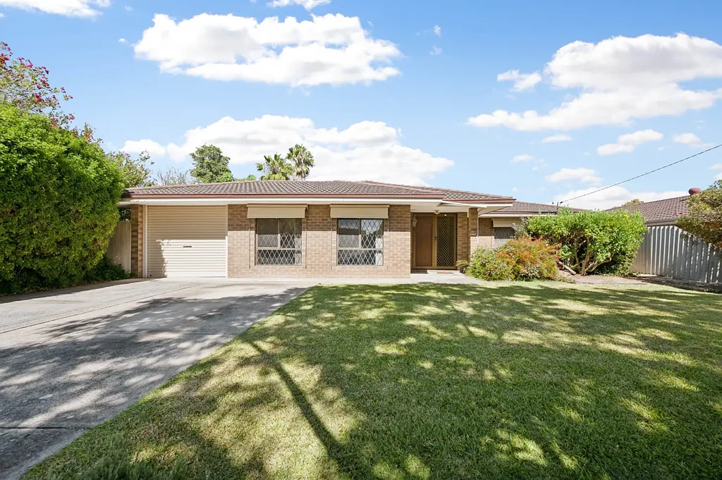 4 Cobalt Place, Riverton, WA 6148