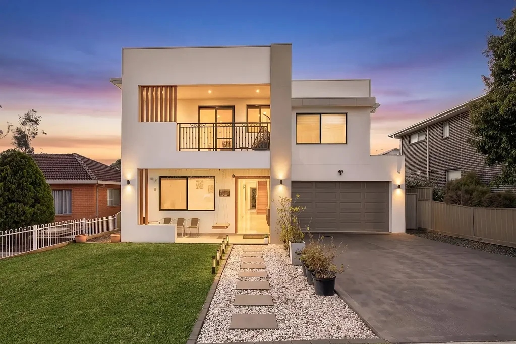 Blacktown 7Phòng ngủ Luxury Custom Built Family Home