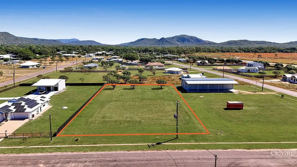 Alligator Creek  Vacant Land, Titled and Ready to Build, Over an Acre - Get in Quick!