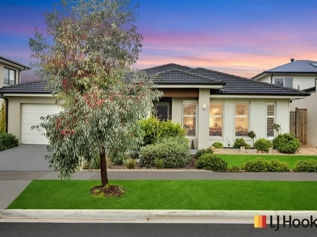 Sunbury 4कमरा An Incredible Family Home Awaits in Sunbury!