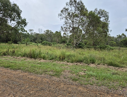 Lot 306 - 308 Barr Smith Street, Yarraman, Darling Downs, 0 chambres, 0 salles de bain, Section