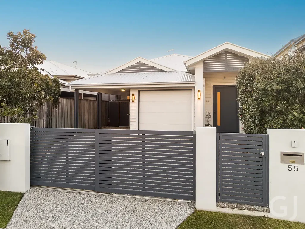 Gordon Park 4ਬੈੱਡਰੂਮ Single Level Family Living in Elevated Position