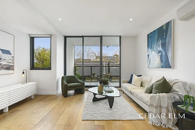 Fairfield 2房 北内区生活，宽敞明亮，带私人阳台 Inner-North Living with Space, Light and a Private Balcony
