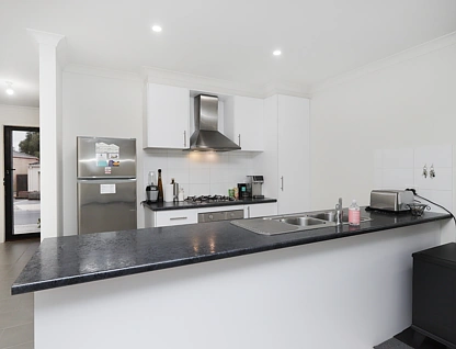 1/20-22 Roslyn Park Drive, Harkness, North West Melbourne, 3 Kuwarto, 2 Banyo, House
