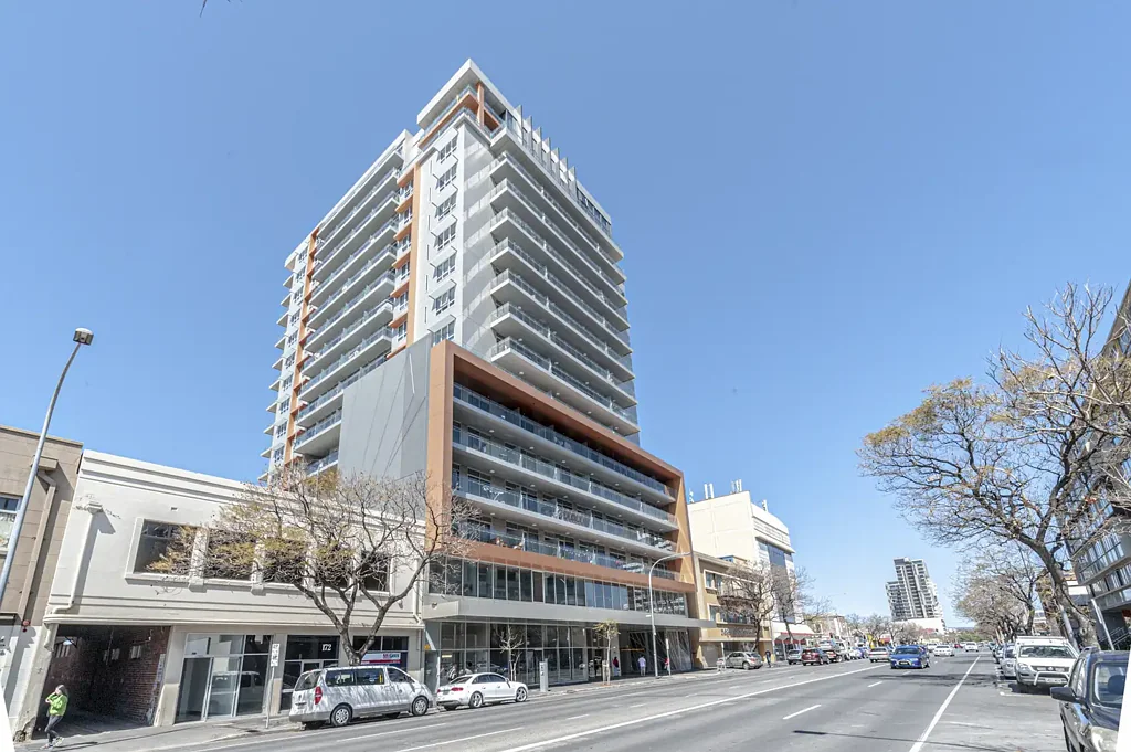 One Bedroom Apartment for Rent in CBD!!