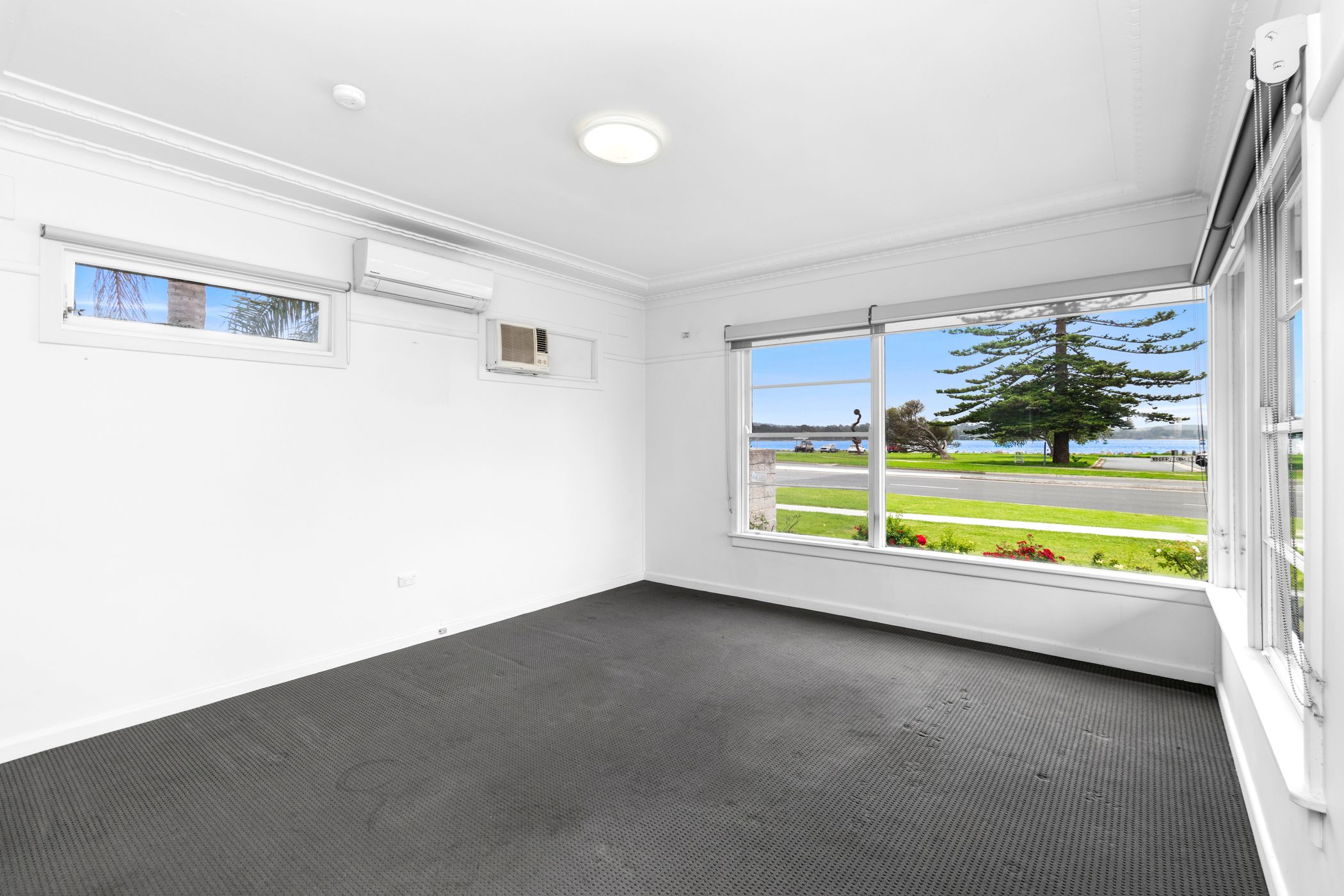 66 BEACH RD, BATEMANS BAY NSW 2536, 0房, 0浴, House