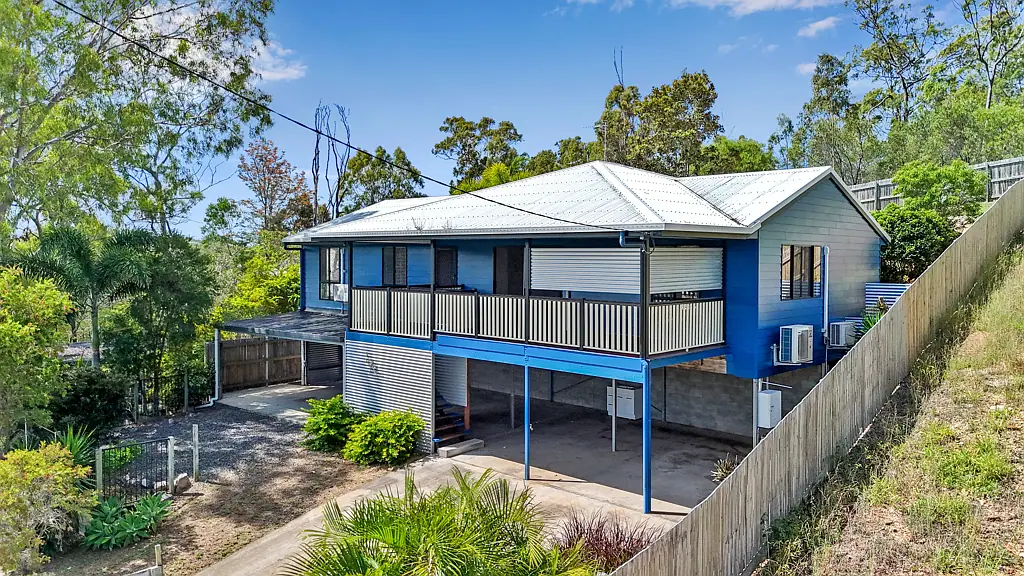 19 Flounder Crescent, Toolooa, QLD 4680