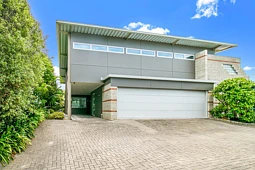 69 Frederick Street, Hillsborough