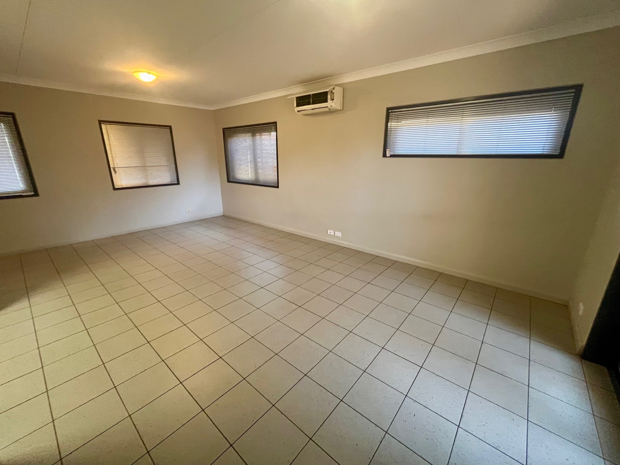 6B GODRICK PL, SOUTH HEDLAND WA 6722, 0 غرف, 0 حمامات, Townhouse