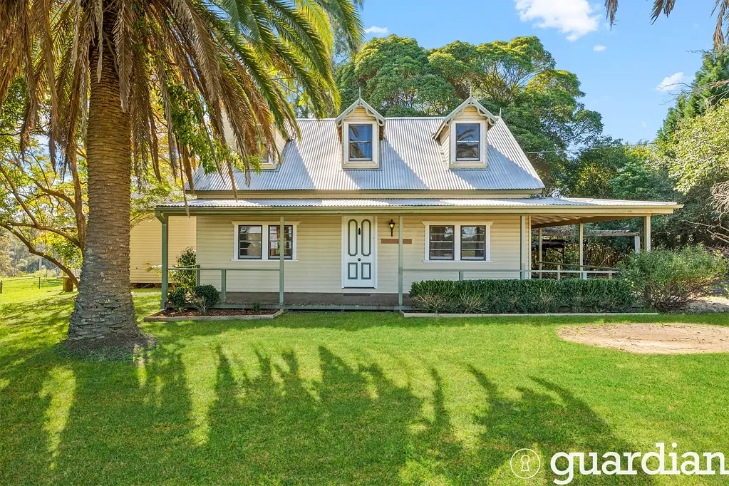 Middle Dural 5ਬੈੱਡਰੂਮ Charming "Broadlands" Cottage on ultimate acreage