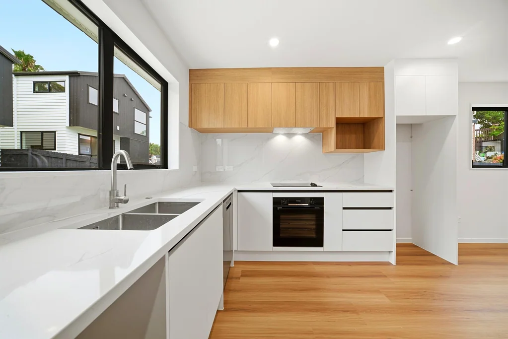 Te Atatu South 2غرفة نوم Modern Parkside Living for Young Families