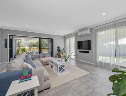 27 Baldwin Crescent, Pimpama, QLD 4209, 4 Bedrooms, 2 Bathrooms, House