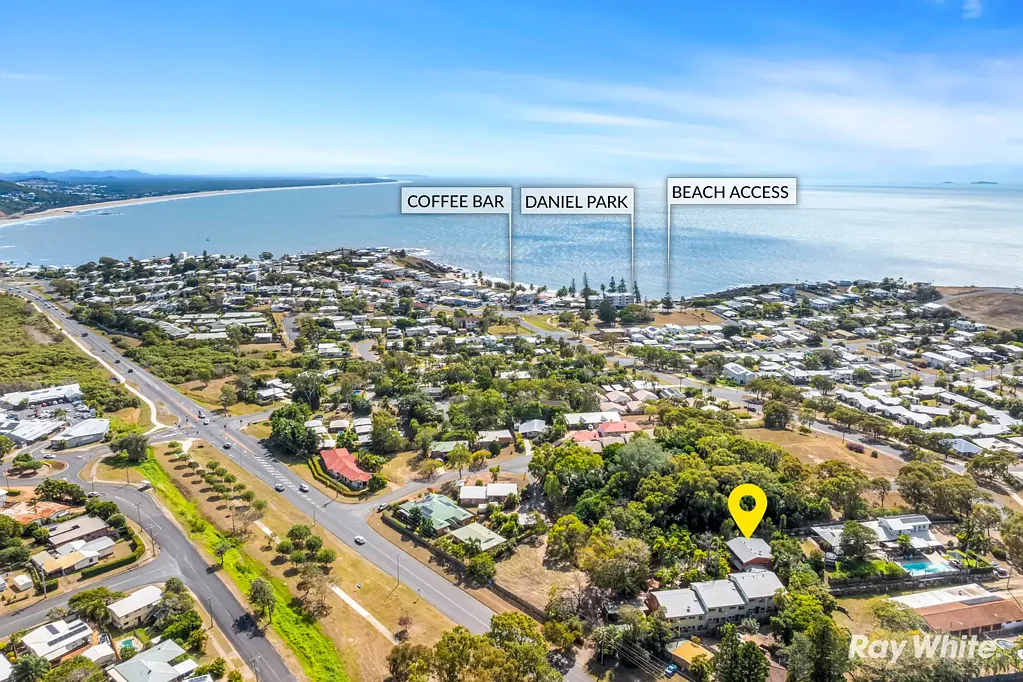 Cooee Bay 3Kwarto Solid Brick Townhouse in a Sought-After Coastal Location