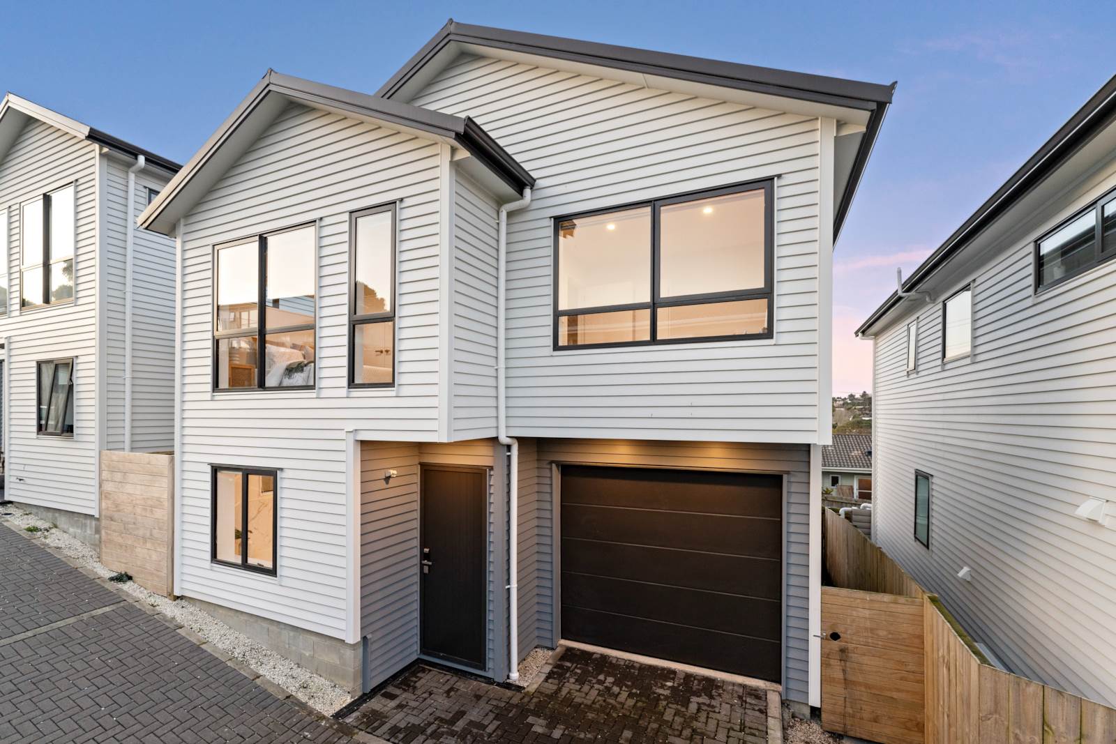 51d Reynella Drive, Massey, Auckland - Waitakere, 4 ห้องนอน, 0 ห้องน้ำ, House