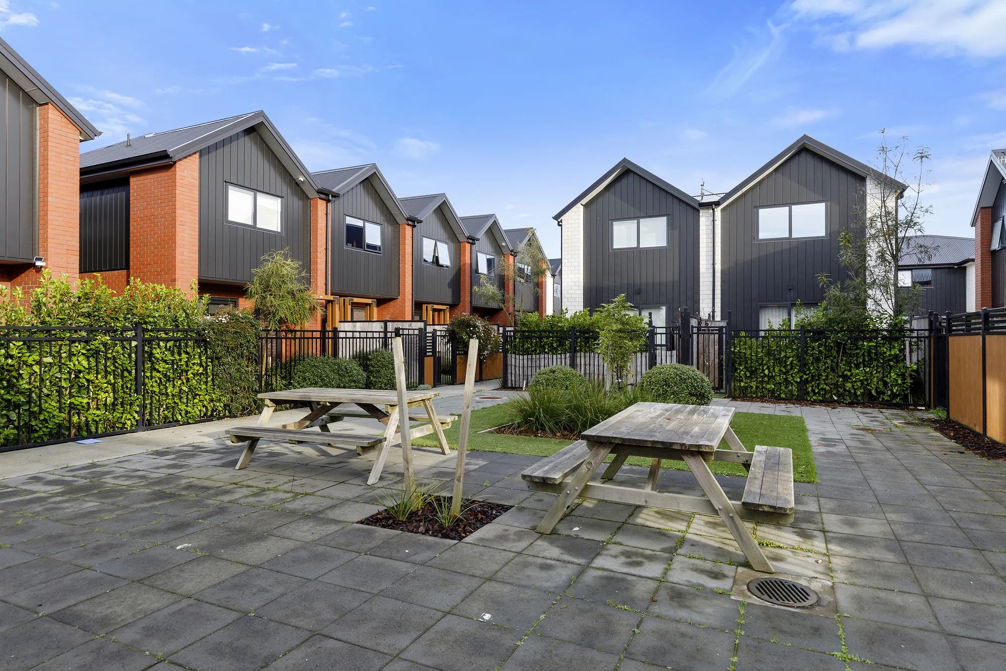 Taita 2Zimmer A Townhouse - A Must to See!