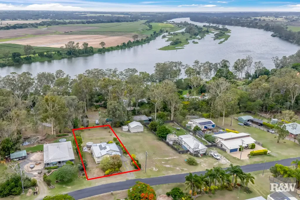 93 Woods Road, Sharon, QLD 4670