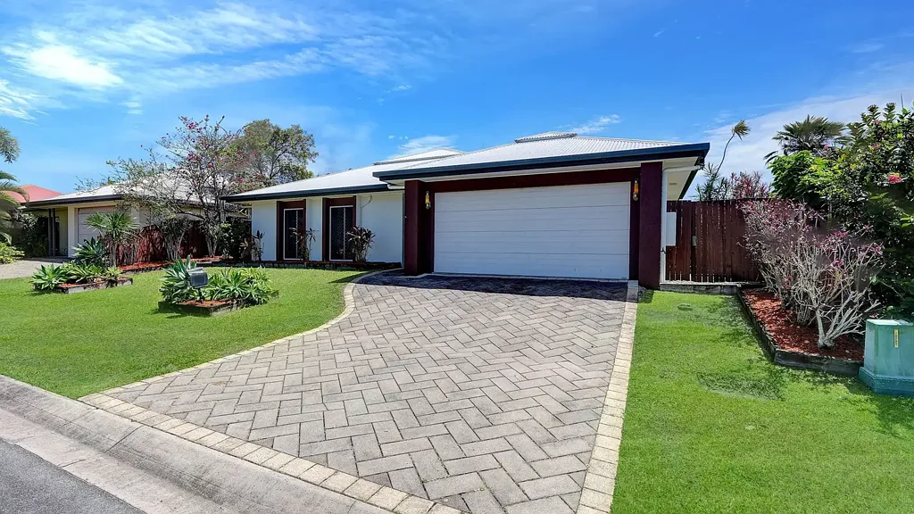 RENT IN PARADISE | Kewarra Beach
No. 26 Narabeen Street