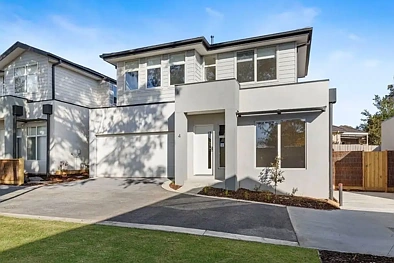Bayswater North 3침실 Stylishly Modern!