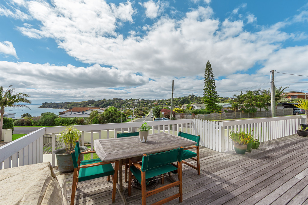 4 Crown Road, Tindalls Beach, Auckland - Rodney, 3 phòng ngủ, 1 phòng tắm