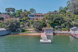 6 Venetia Street, Sylvania