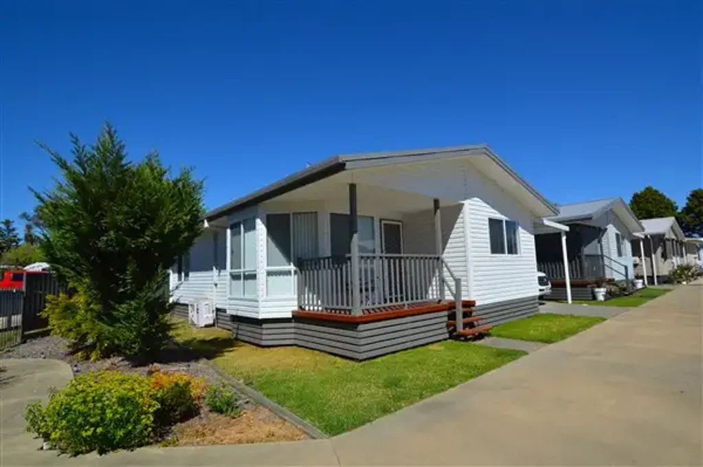 Armidale 2ਬੈੱਡਰੂਮ Welcome to Highlander Lifestyle Village – Quality Over 50s Living
