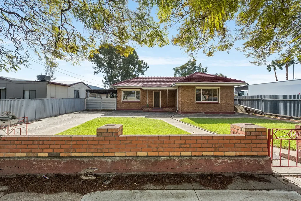 12 Corconda Street, Clearview, SA 5085