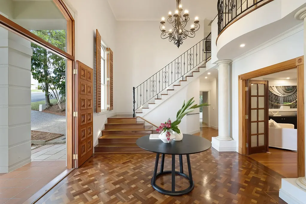 Elegant Executive Family Home in Prime Location