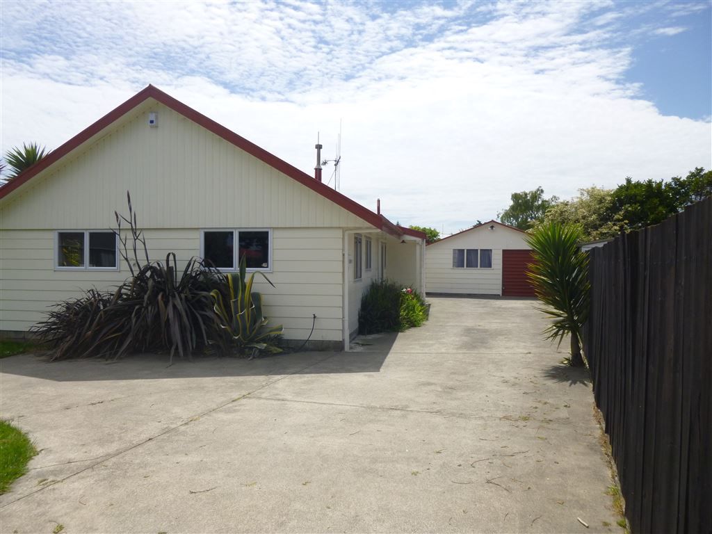 98 Oakfield Crescent, Pukete, Hamilton, 3 Bedrooms, 1 Bathrooms